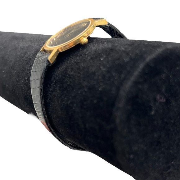 MOVADO MUSEUM CLASSIC 28MM LADIES WATCH - Picture 13 of 15